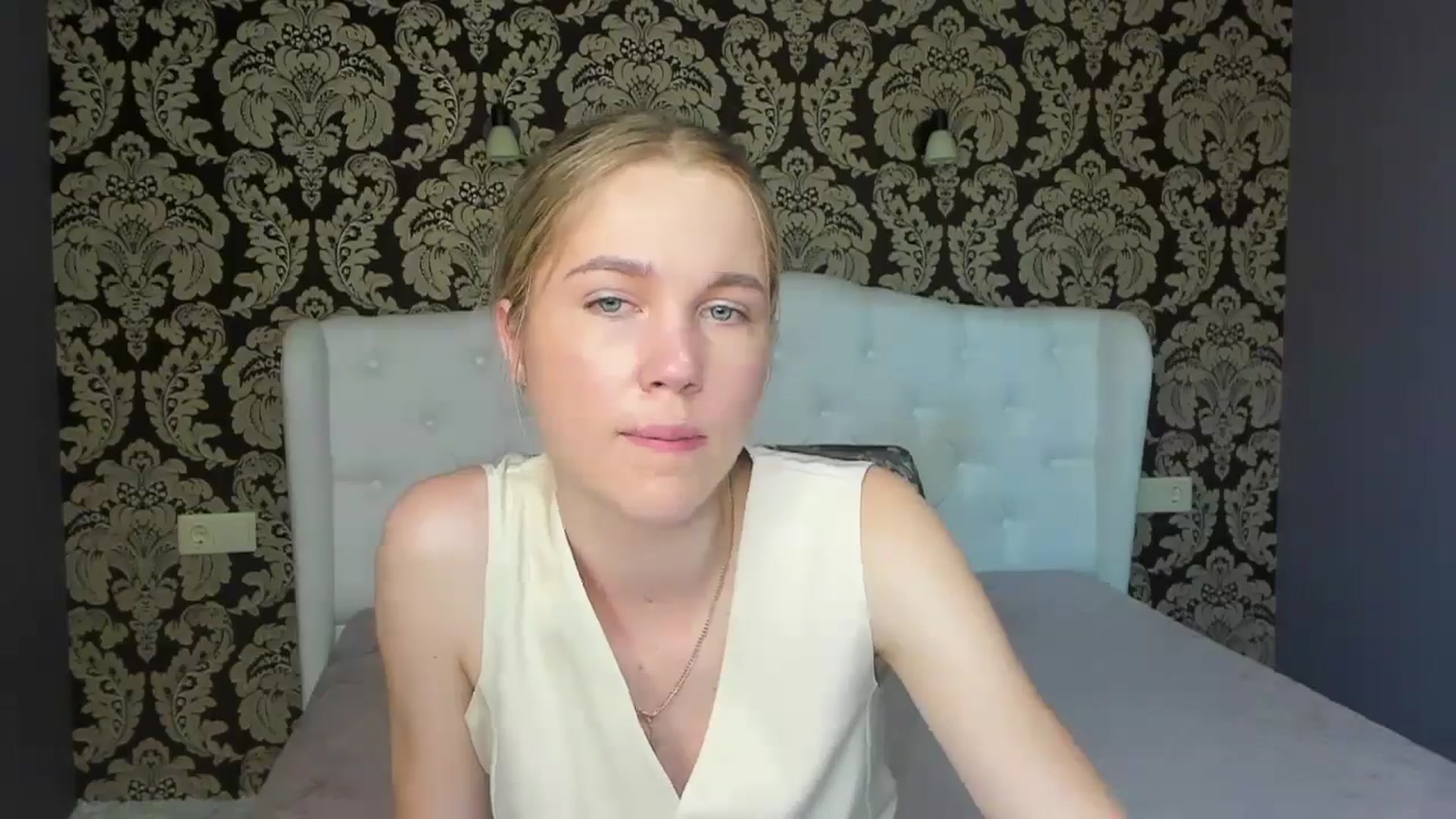 Gallery image thumbnail from Kate_Lewiss's myfreecams stream on, 05/23/2024, 07:20 image 10 of 20