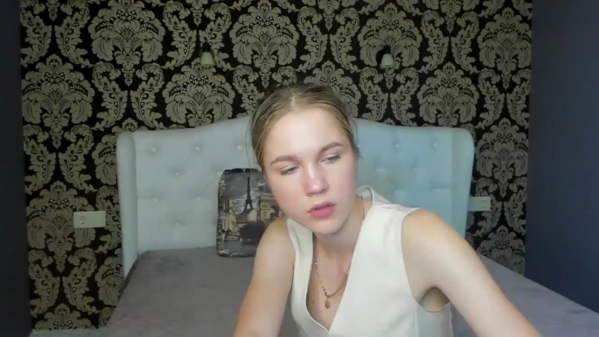 Gallery image thumbnail from Kate_Lewiss's myfreecams stream on, 05/23/2024, 08:28 image 14 of 20