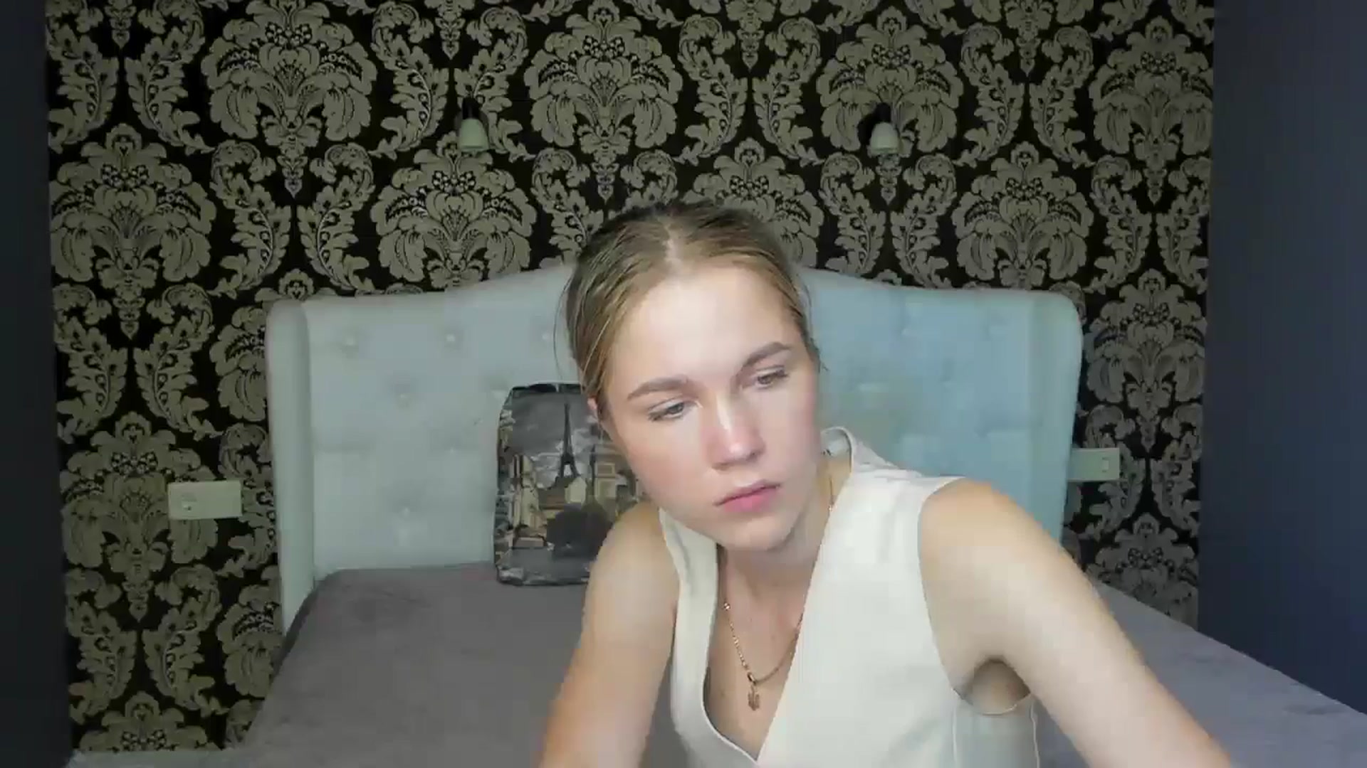 Gallery image thumbnail from Kate_Lewiss's myfreecams stream on, 05/23/2024, 08:28 image 15 of 20