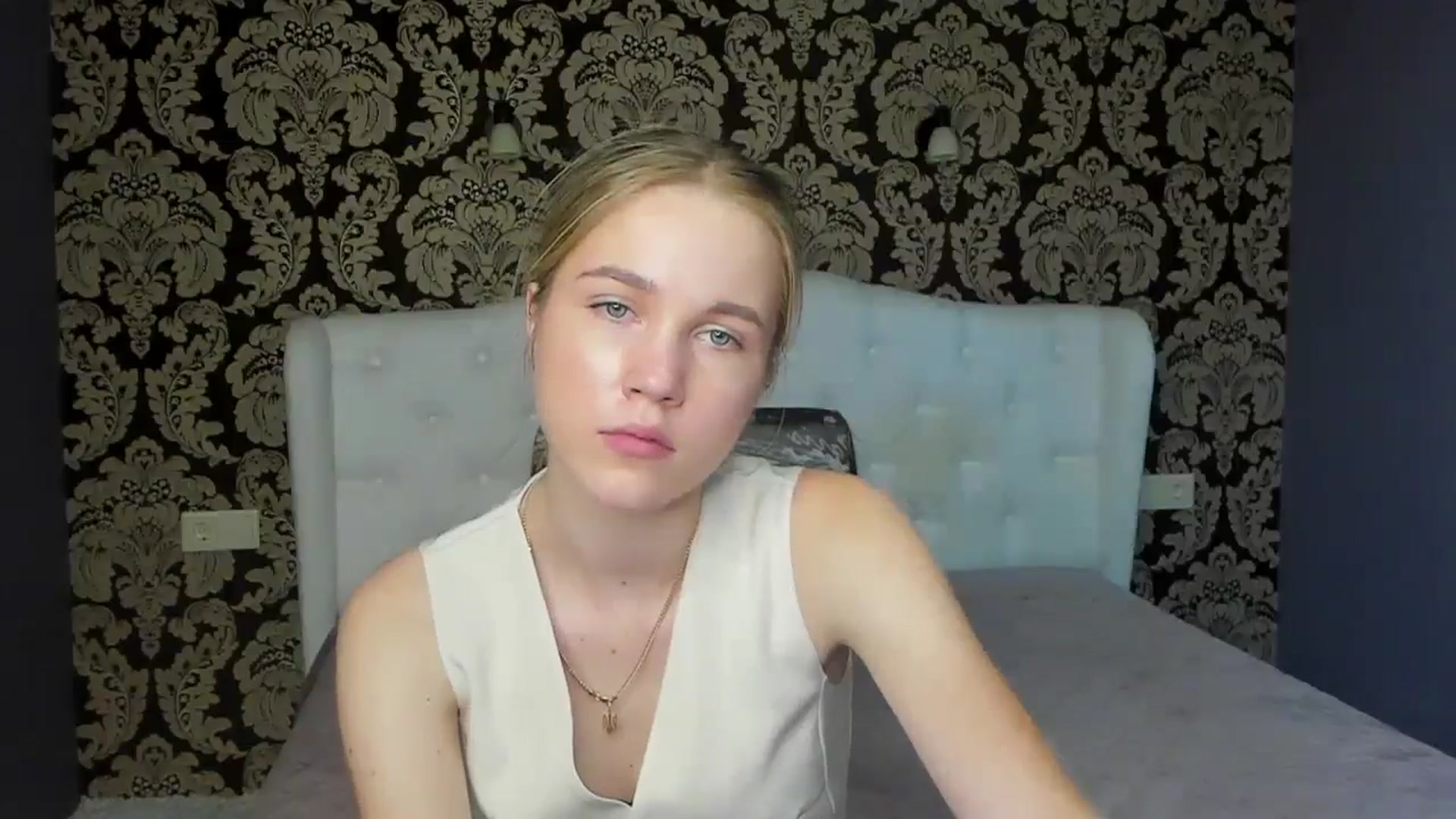Gallery image thumbnail from Kate_Lewiss's myfreecams stream on, 05/23/2024, 10:46 image 3 of 20