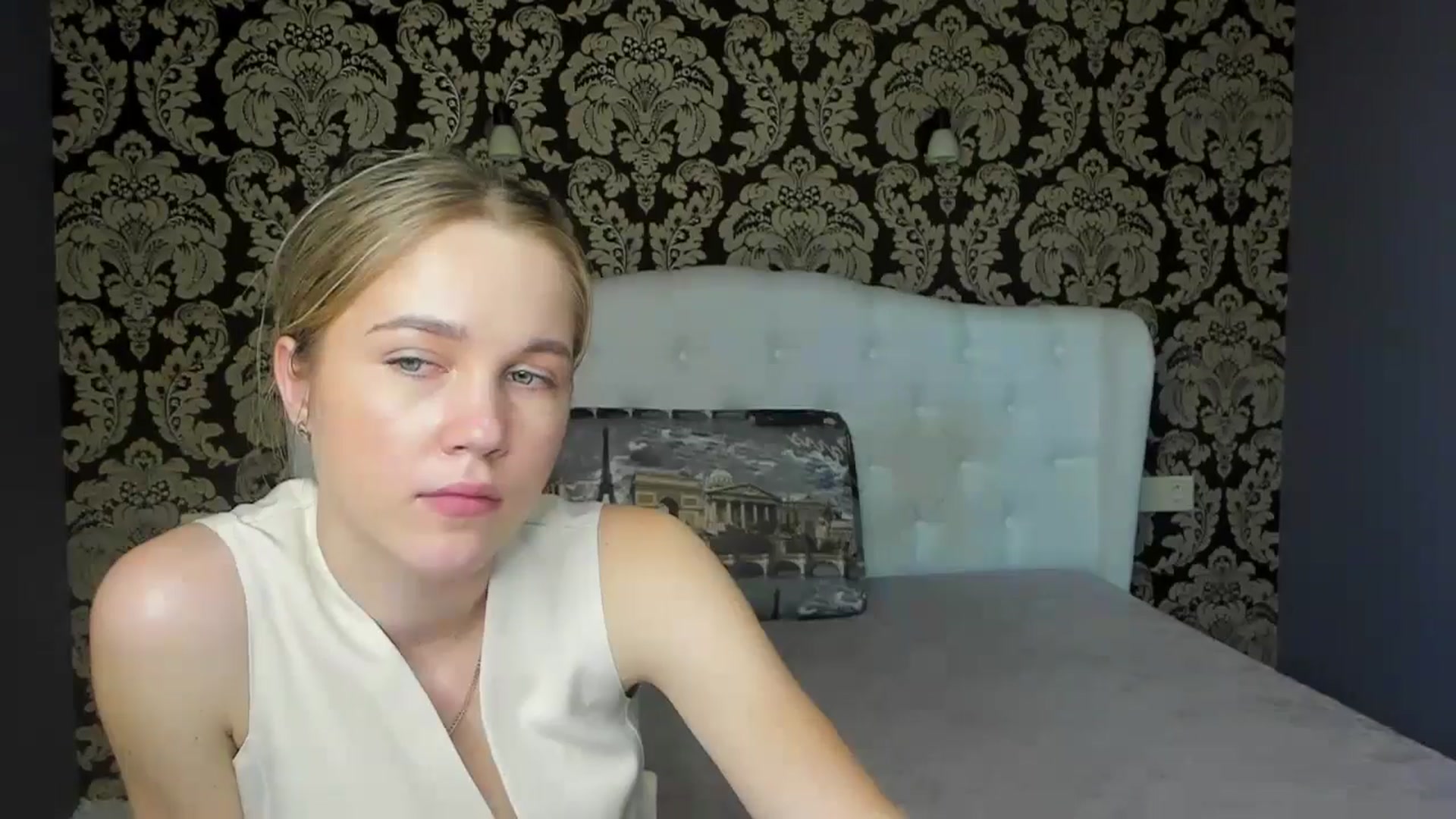 Gallery image thumbnail from Kate_Lewiss's myfreecams stream on, 05/23/2024, 10:46 image 6 of 20