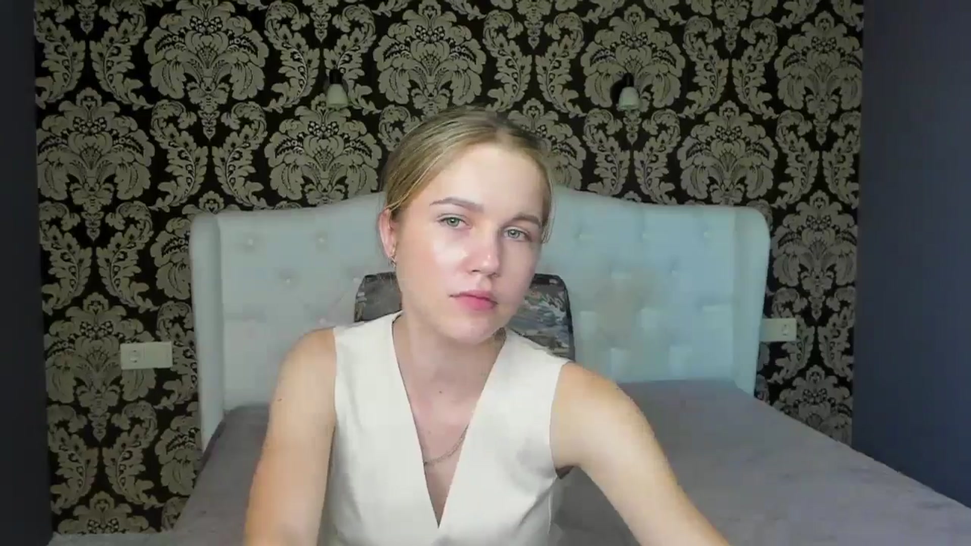 Gallery image thumbnail from Kate_Lewiss's myfreecams stream on, 05/23/2024, 10:46 image 15 of 20