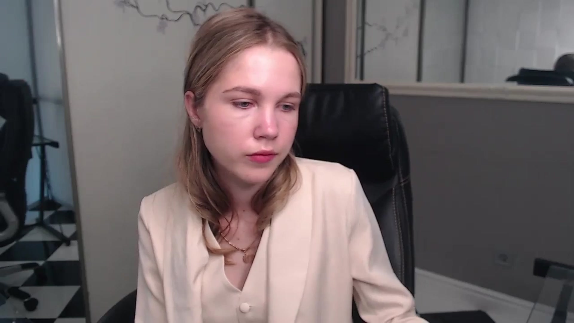 Gallery image thumbnail from Kate_Lewiss's myfreecams stream on, 05/26/2024, 06:49 image 20 of 20