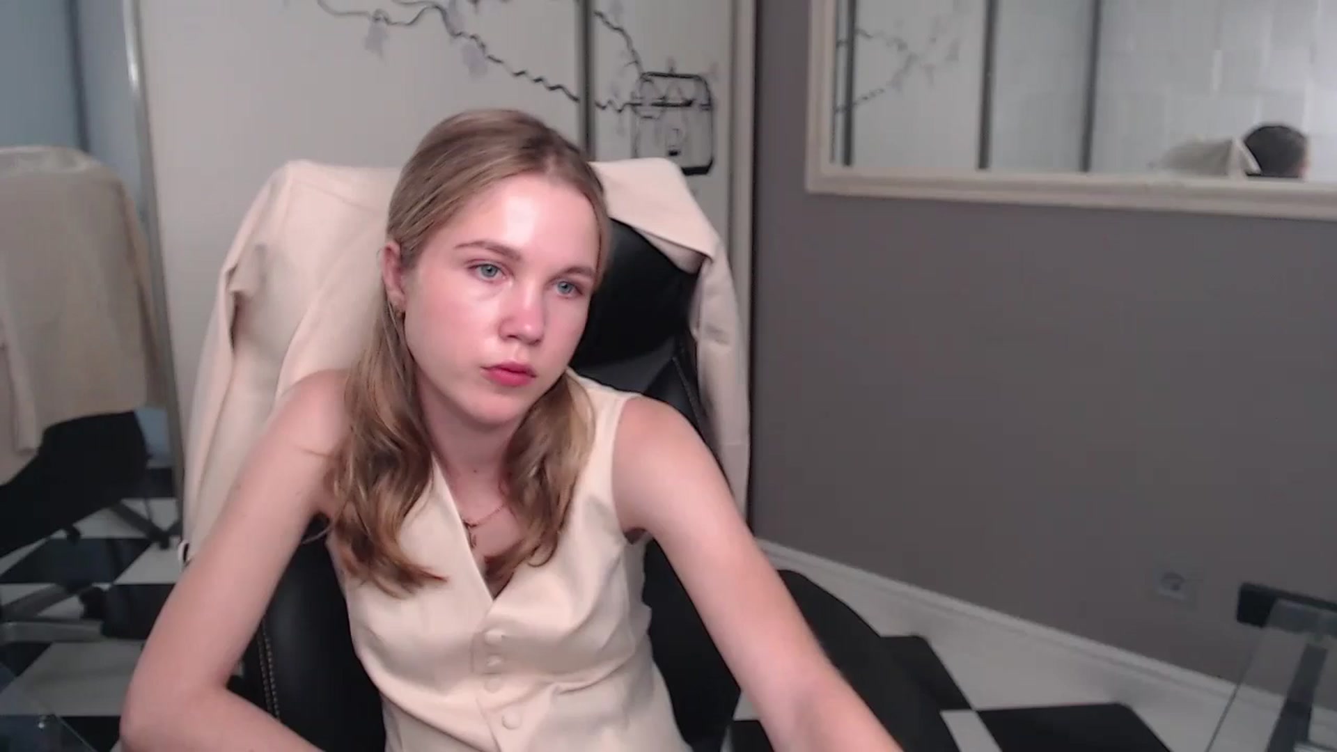 Gallery image thumbnail from Kate_Lewiss's myfreecams stream on, 05/26/2024, 07:50 image 8 of 20