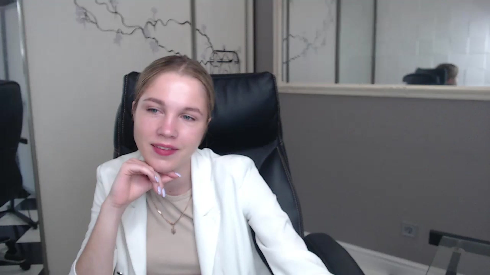 Gallery image thumbnail from Kate_Lewiss's myfreecams stream on, 05/27/2024, 05:55 image 7 of 20