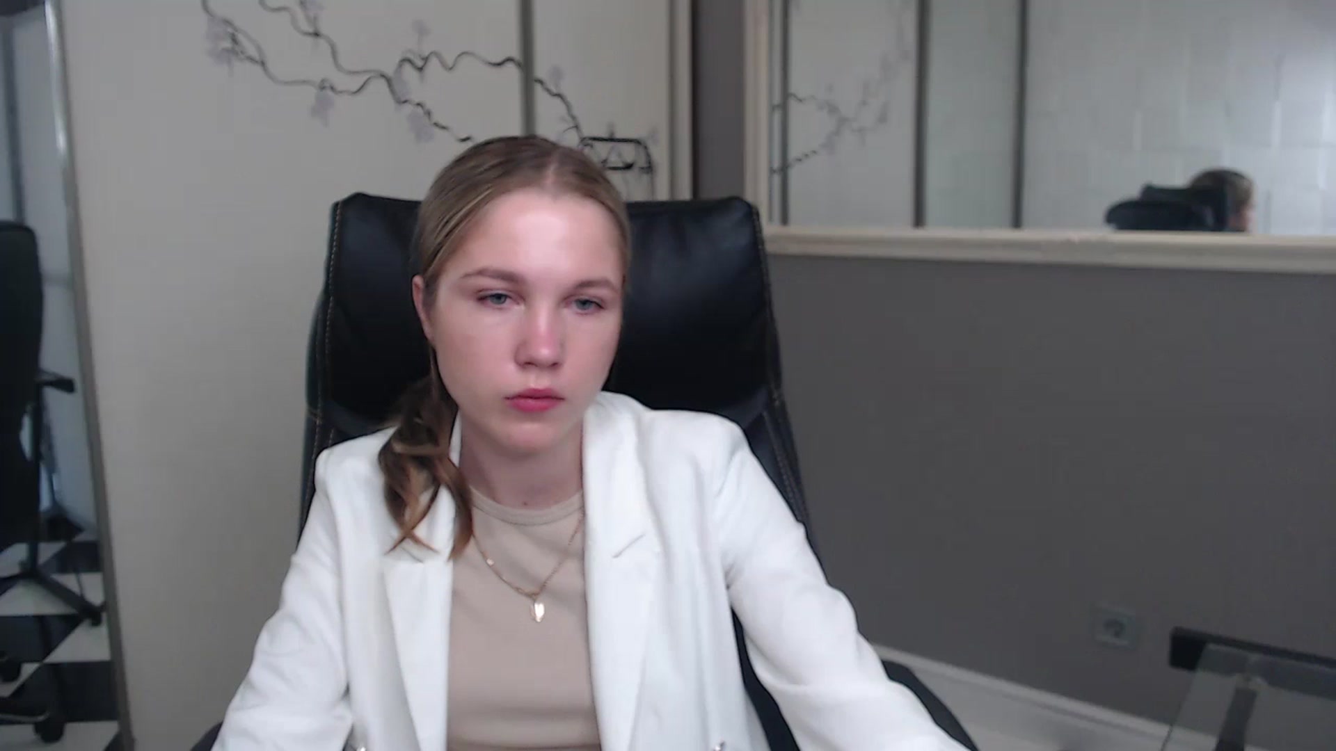Gallery image thumbnail from Kate_Lewiss's myfreecams stream on, 05/27/2024, 05:55 image 16 of 20