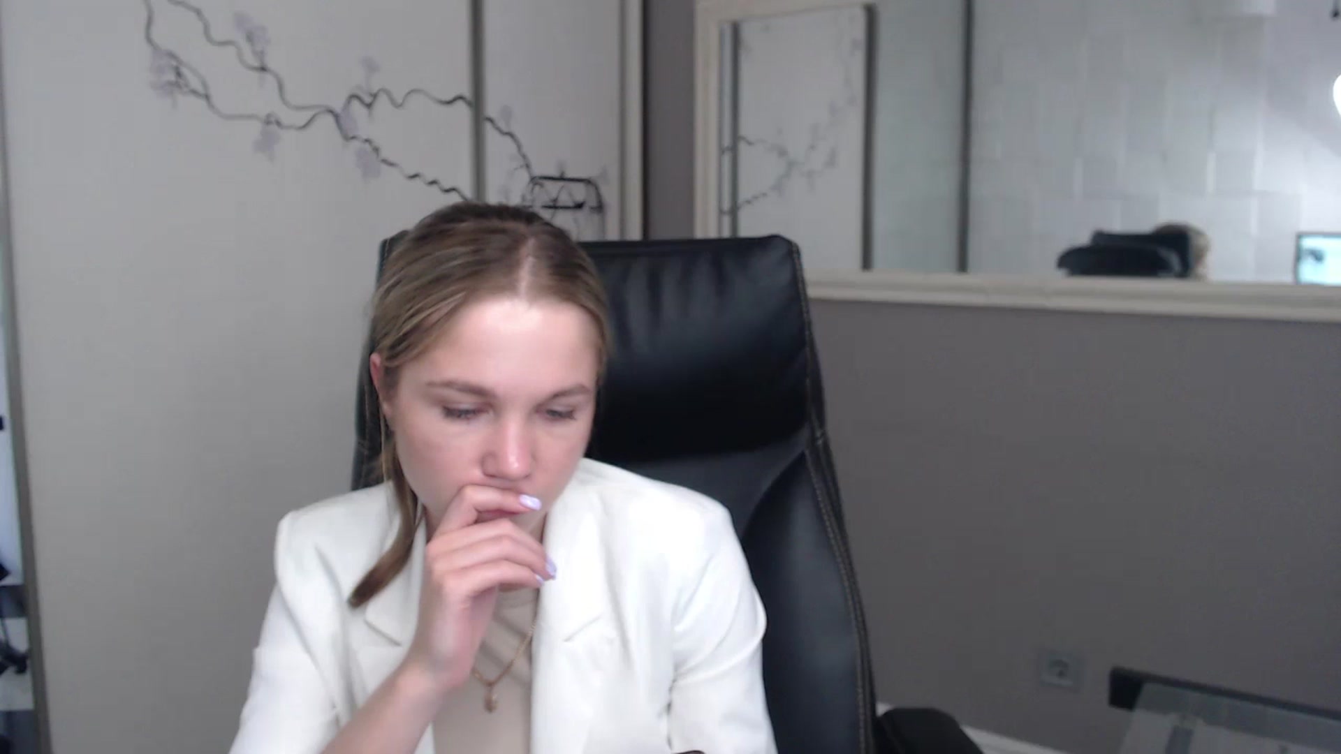 Gallery image thumbnail from Kate_Lewiss's myfreecams stream on, 05/27/2024, 10:39 image 20 of 20