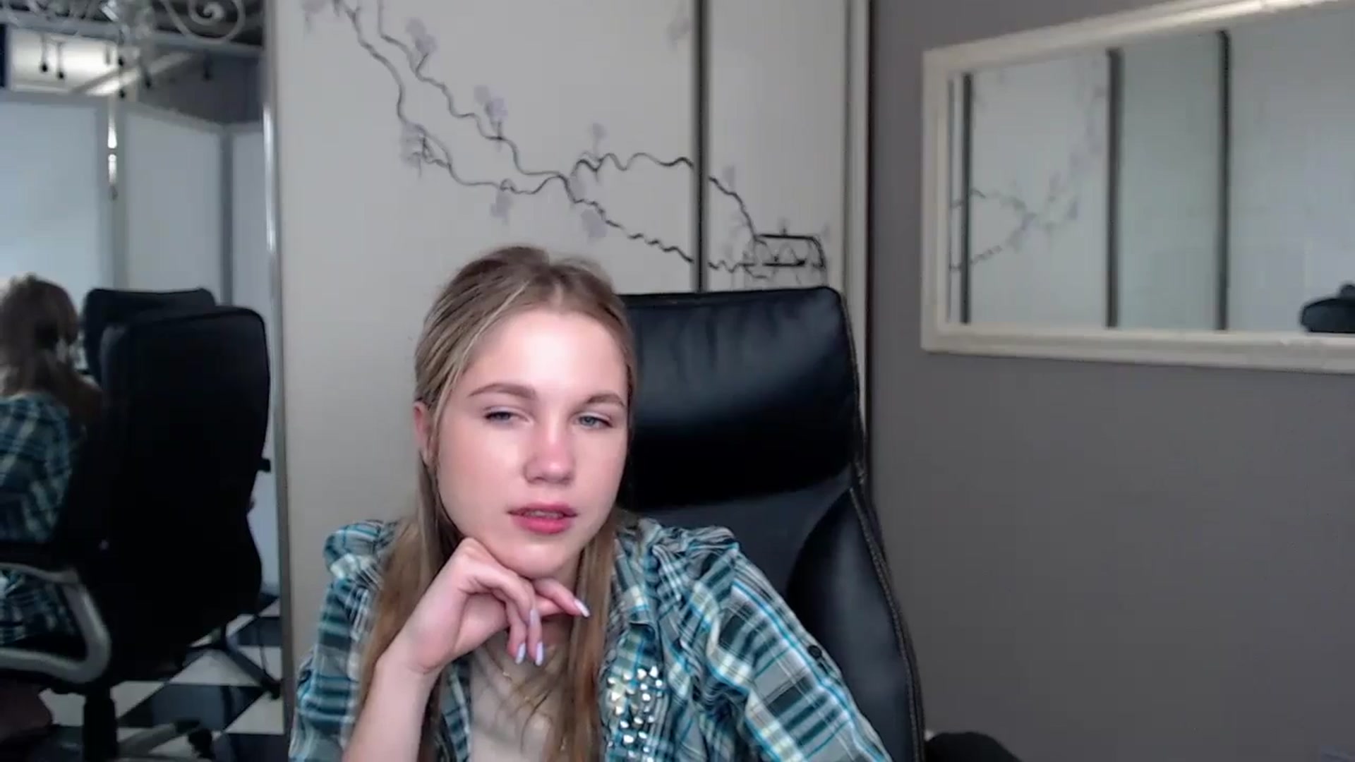 Gallery image thumbnail from Kate_Lewiss's myfreecams stream on, 05/28/2024, 06:29 image 8 of 20