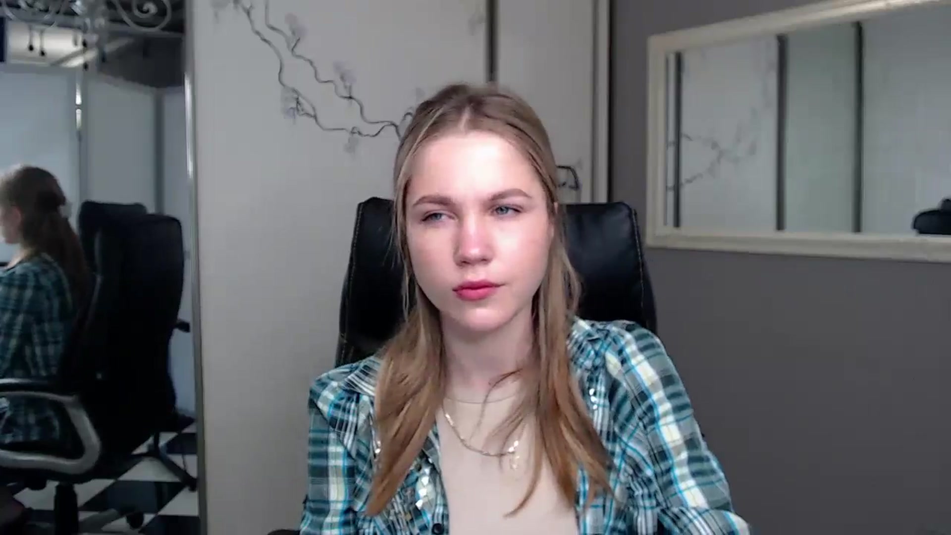 Gallery image thumbnail from Kate_Lewiss's myfreecams stream on, 05/28/2024, 06:29 image 3 of 20