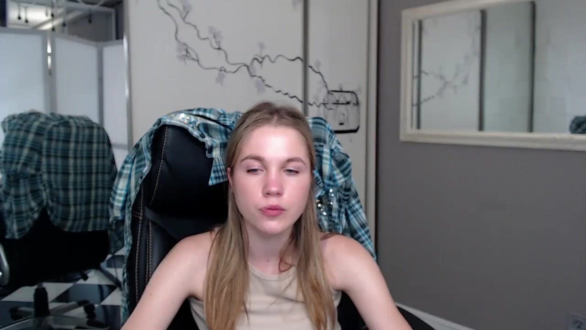 Gallery image thumbnail from Kate_Lewiss's myfreecams stream on, 05/28/2024, 11:04 image 12 of 20