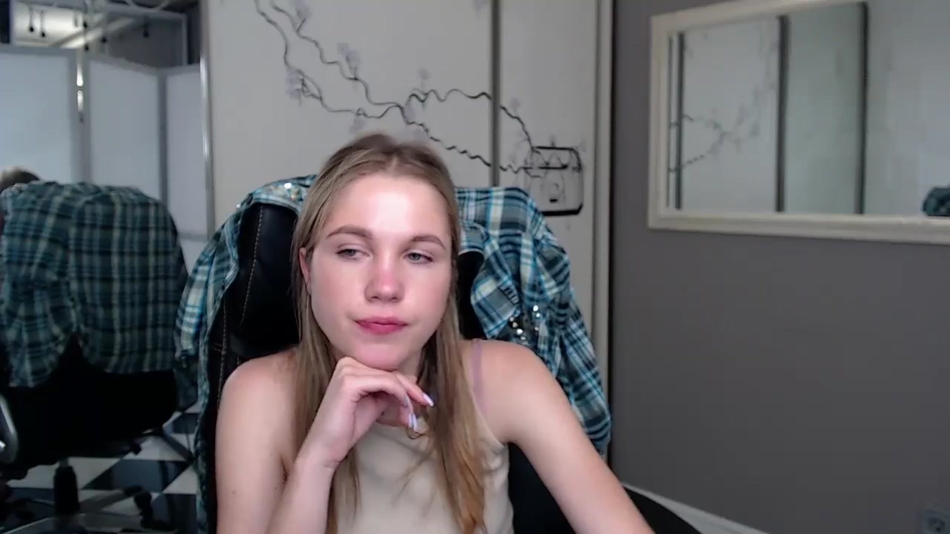 Gallery image thumbnail from Kate_Lewiss's myfreecams stream on, 05/28/2024, 11:04 image 18 of 20