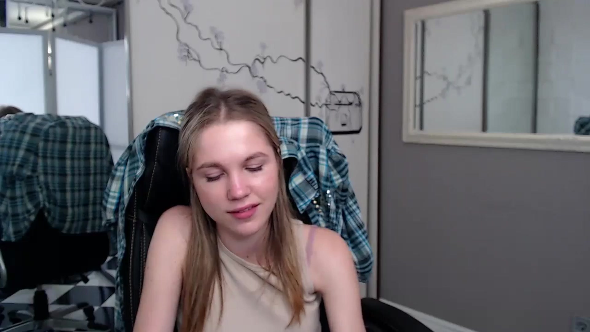 Gallery image thumbnail from Kate_Lewiss's myfreecams stream on, 05/28/2024, 11:04 image 20 of 20
