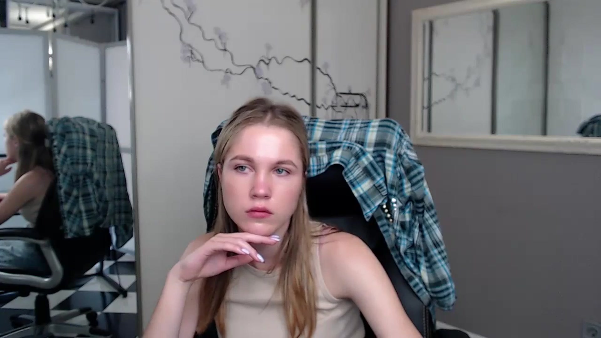 Gallery image thumbnail from Kate_Lewiss's myfreecams stream on, 05/28/2024, 11:04 image 6 of 20
