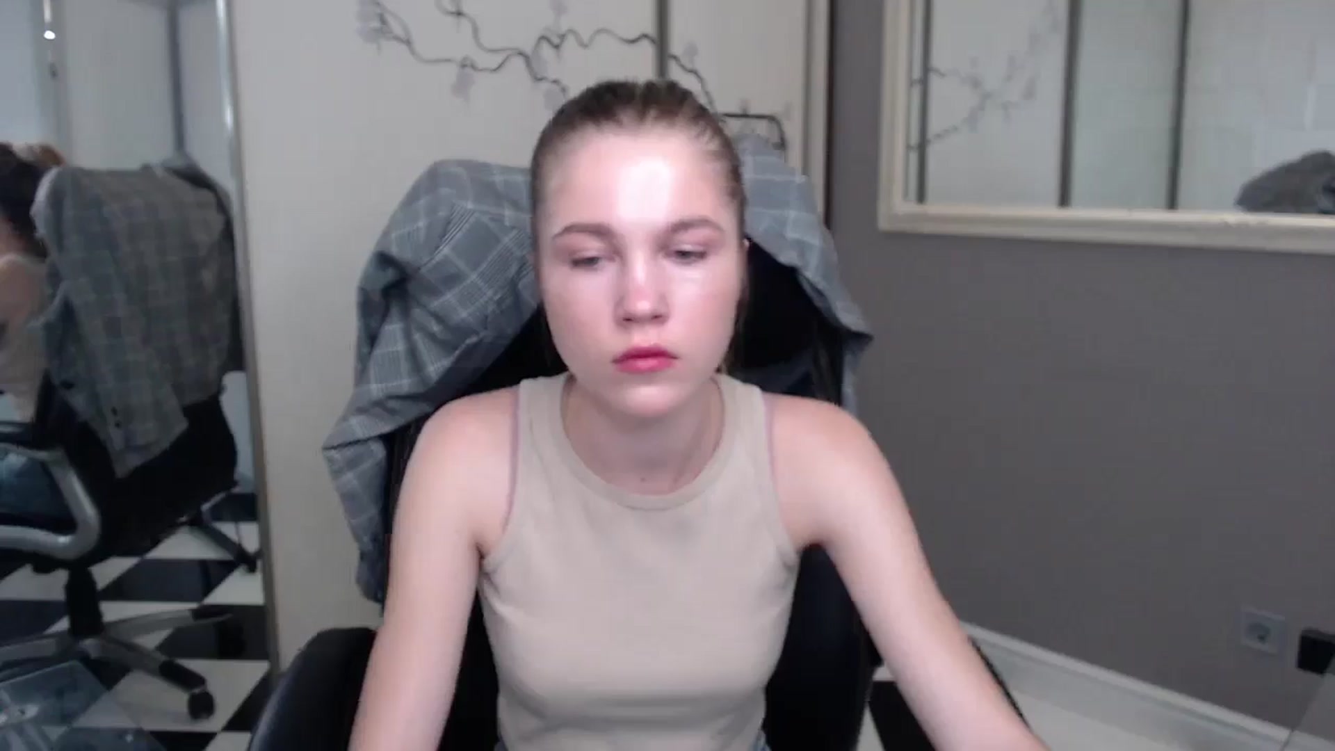 Gallery image thumbnail from Kate_Lewiss's myfreecams stream on, 05/29/2024, 06:16 image 5 of 20