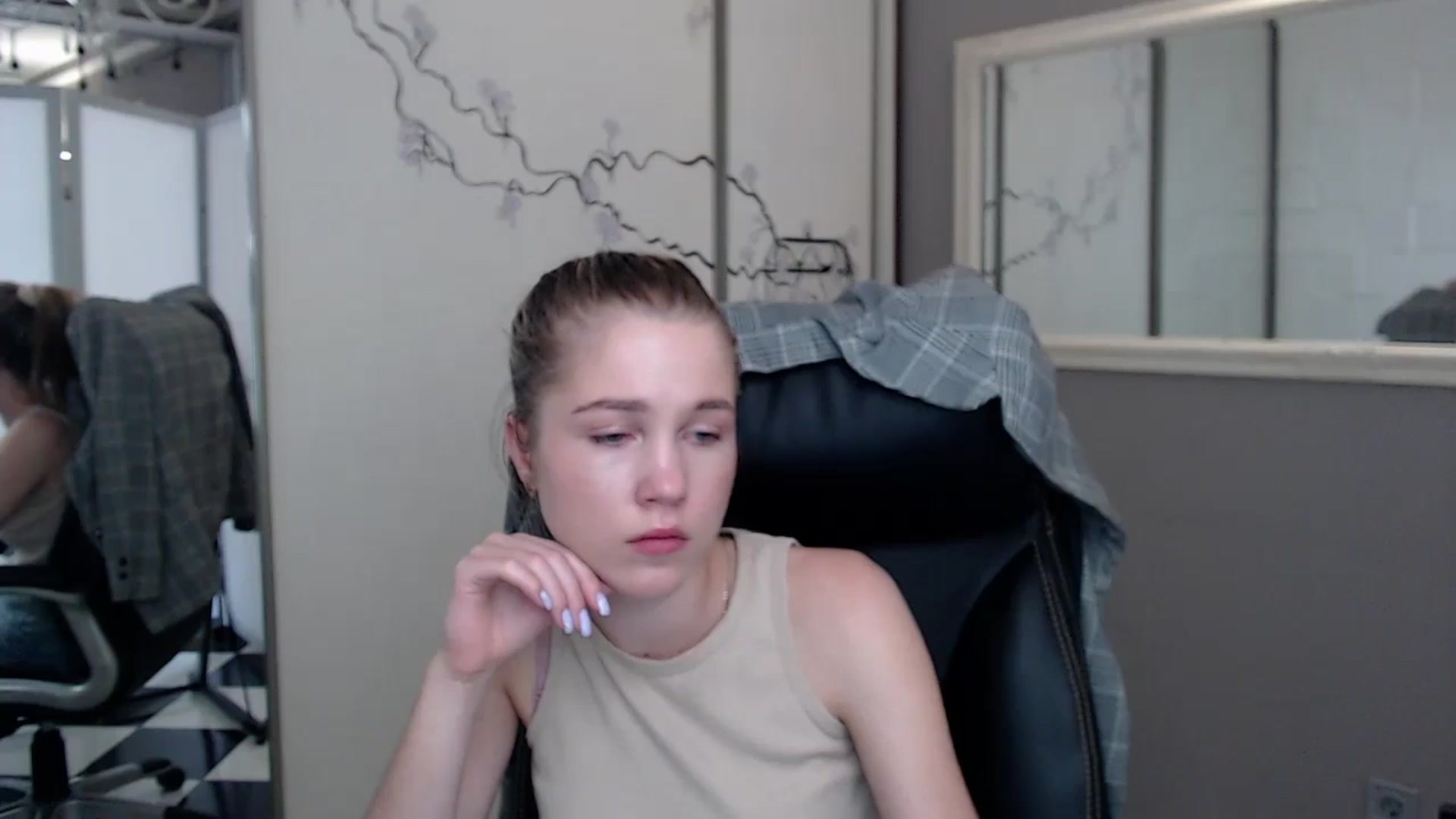 Gallery image thumbnail from Kate_Lewiss's myfreecams stream on, 05/29/2024, 09:49 image 9 of 20
