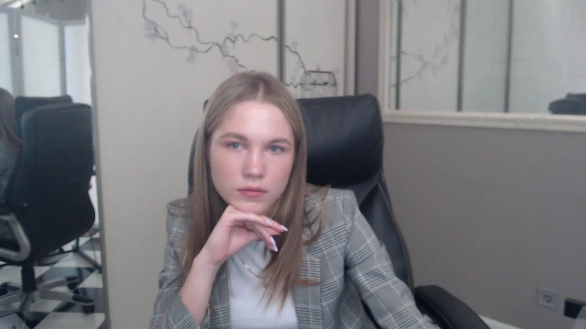 Gallery image thumbnail from Kate_Lewiss's myfreecams stream on, 05/30/2024, 07:28 image 10 of 20