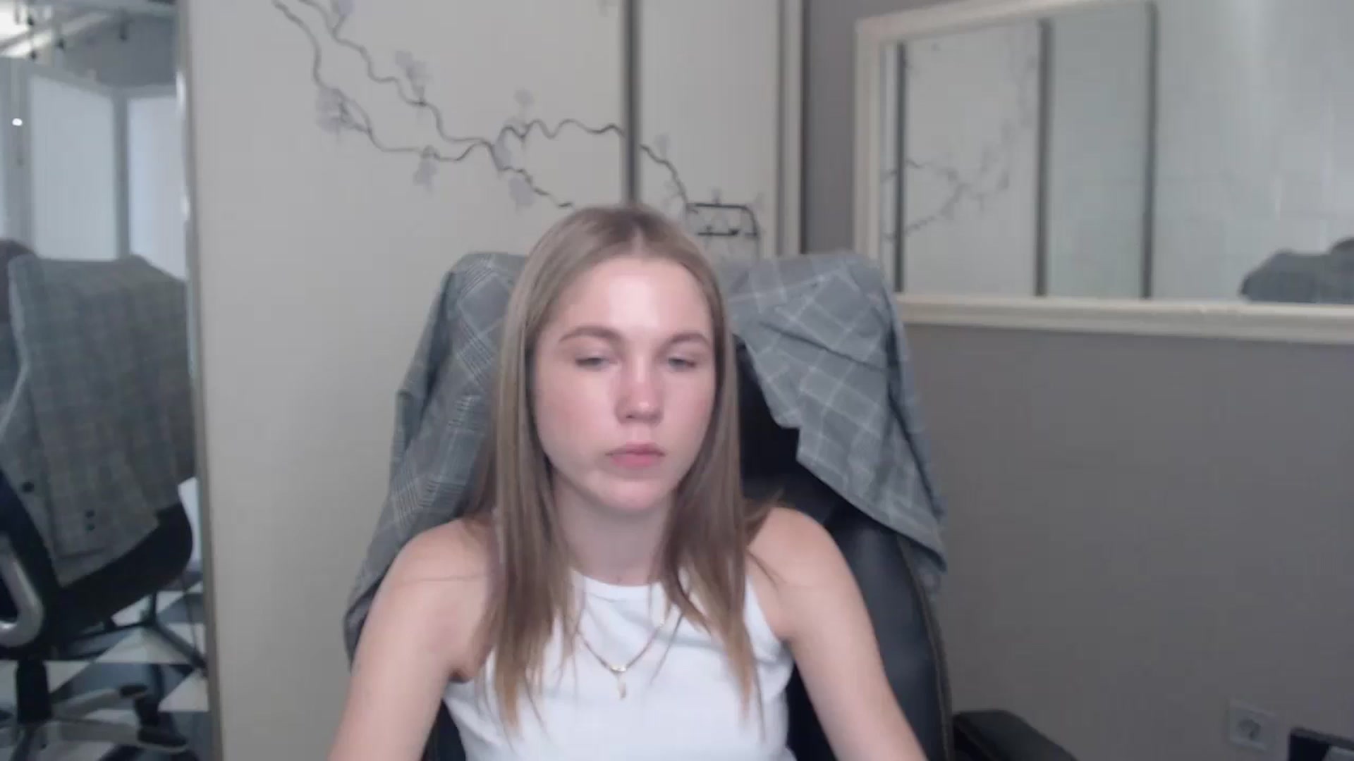 Gallery image thumbnail from Kate_Lewiss's myfreecams stream on, 05/30/2024, 11:04 image 20 of 20