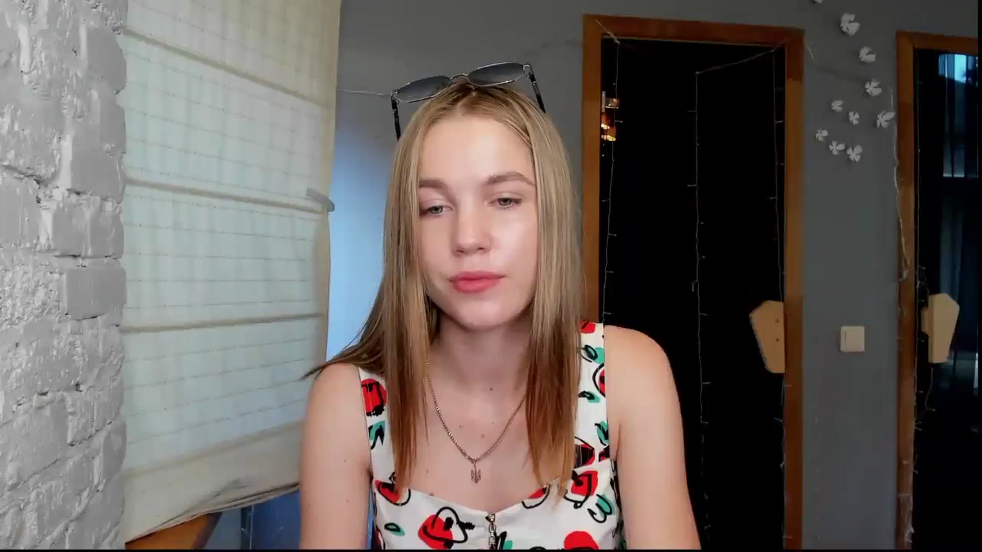 Gallery image thumbnail from Kate_Lewiss's myfreecams stream on, 06/03/2024, 07:12 image 12 of 20