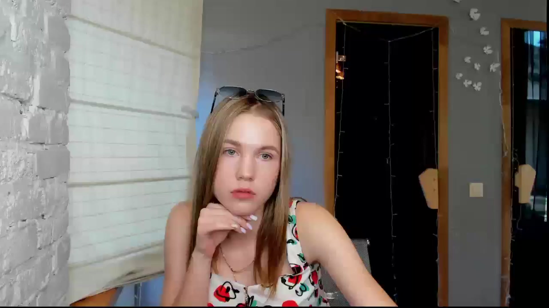 Gallery image thumbnail from Kate_Lewiss's myfreecams stream on, 06/03/2024, 07:12 image 18 of 20