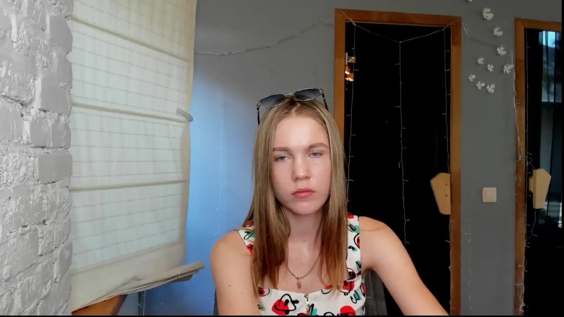 Gallery image thumbnail from Kate_Lewiss's myfreecams stream on, 06/03/2024, 07:12 image 16 of 20