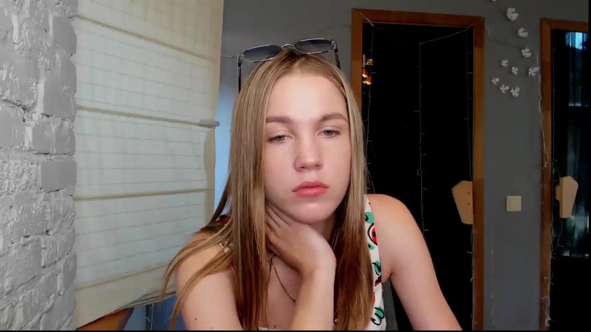 Gallery image thumbnail from Kate_Lewiss's myfreecams stream on, 06/03/2024, 07:12 image 8 of 20
