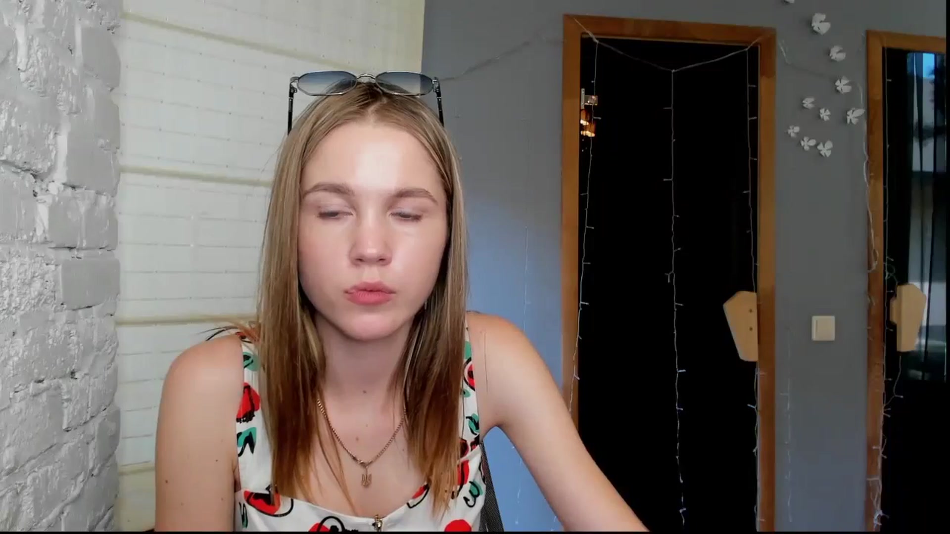 Gallery image thumbnail from Kate_Lewiss's myfreecams stream on, 06/03/2024, 09:20 image 20 of 20
