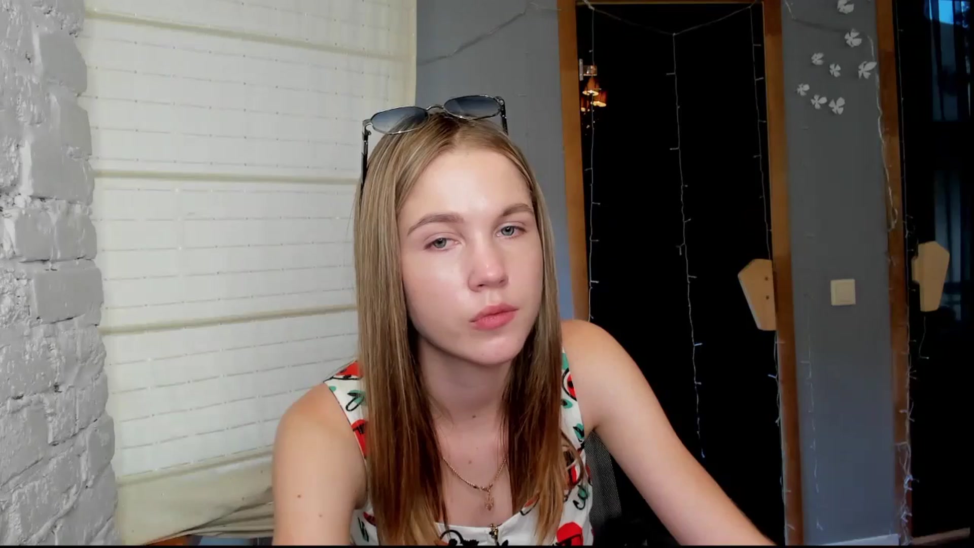Gallery image thumbnail from Kate_Lewiss's myfreecams stream on, 06/03/2024, 11:05 image 15 of 20