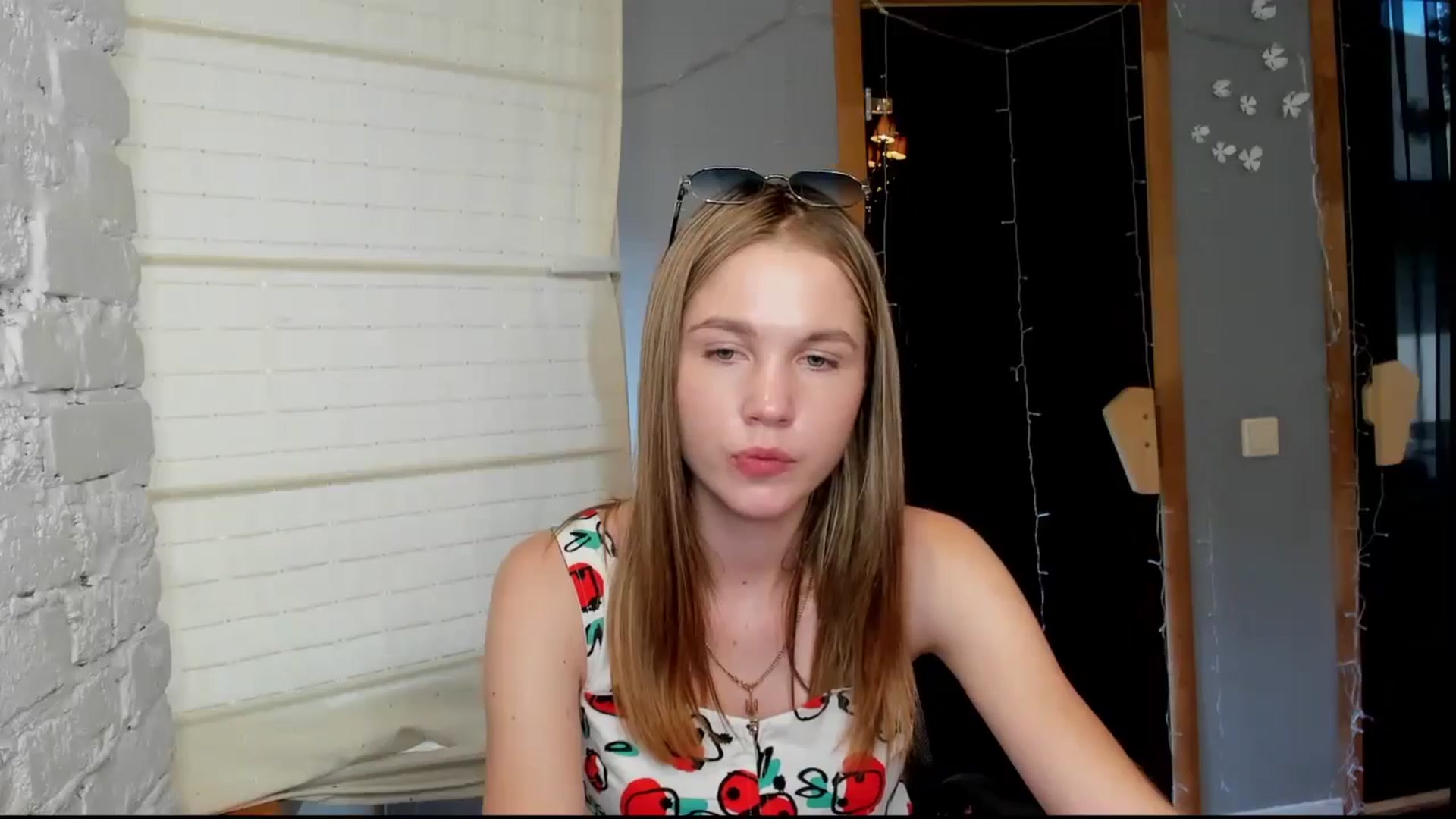 Gallery image thumbnail from Kate_Lewiss's myfreecams stream on, 06/03/2024, 11:05 image 14 of 20