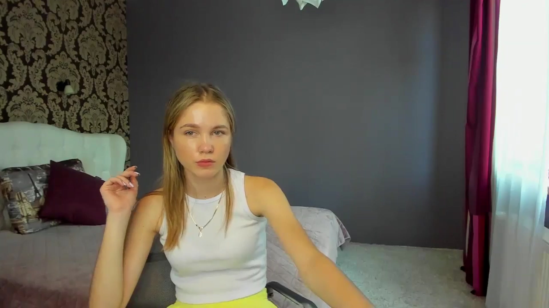 Gallery image thumbnail from Kate_Lewiss's myfreecams stream on, 06/04/2024, 09:55 image 6 of 20