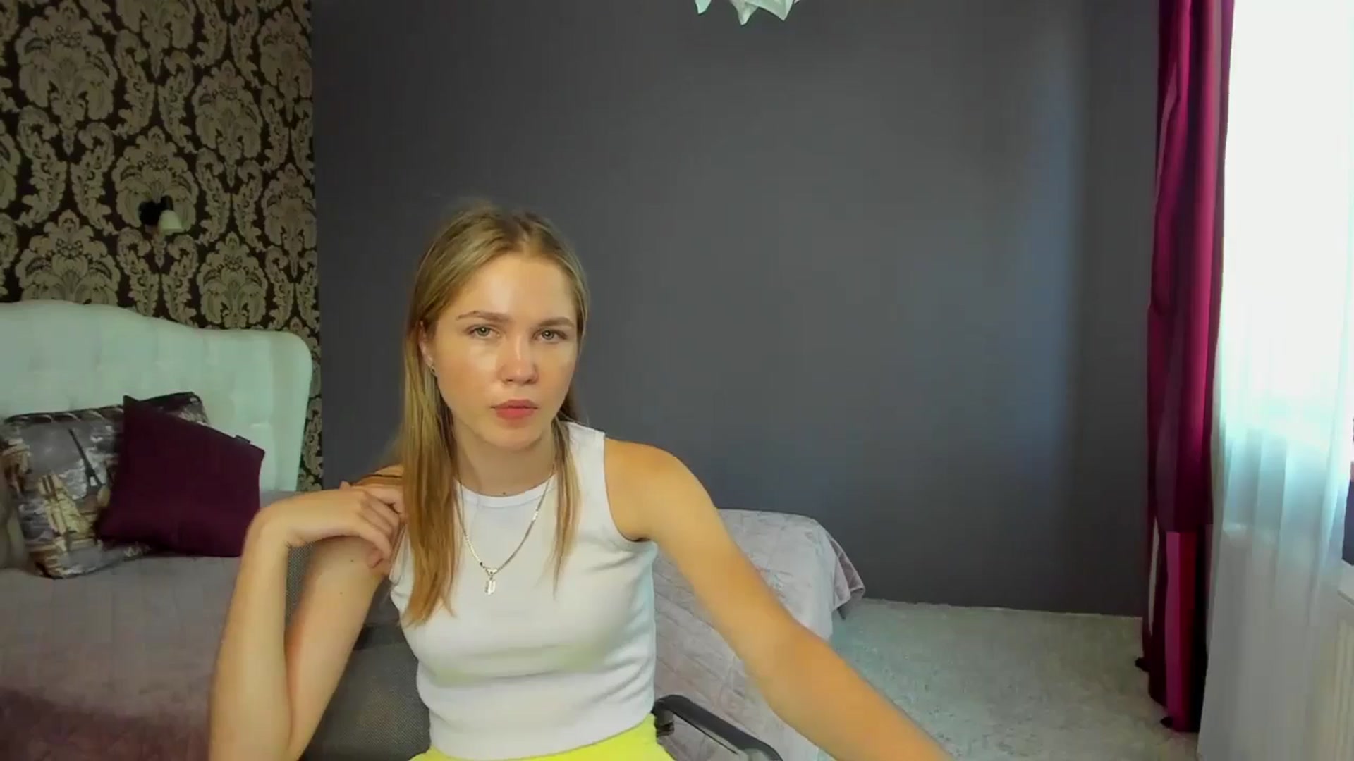 Gallery image thumbnail from Kate_Lewiss's myfreecams stream on, 06/04/2024, 09:55 image 8 of 20