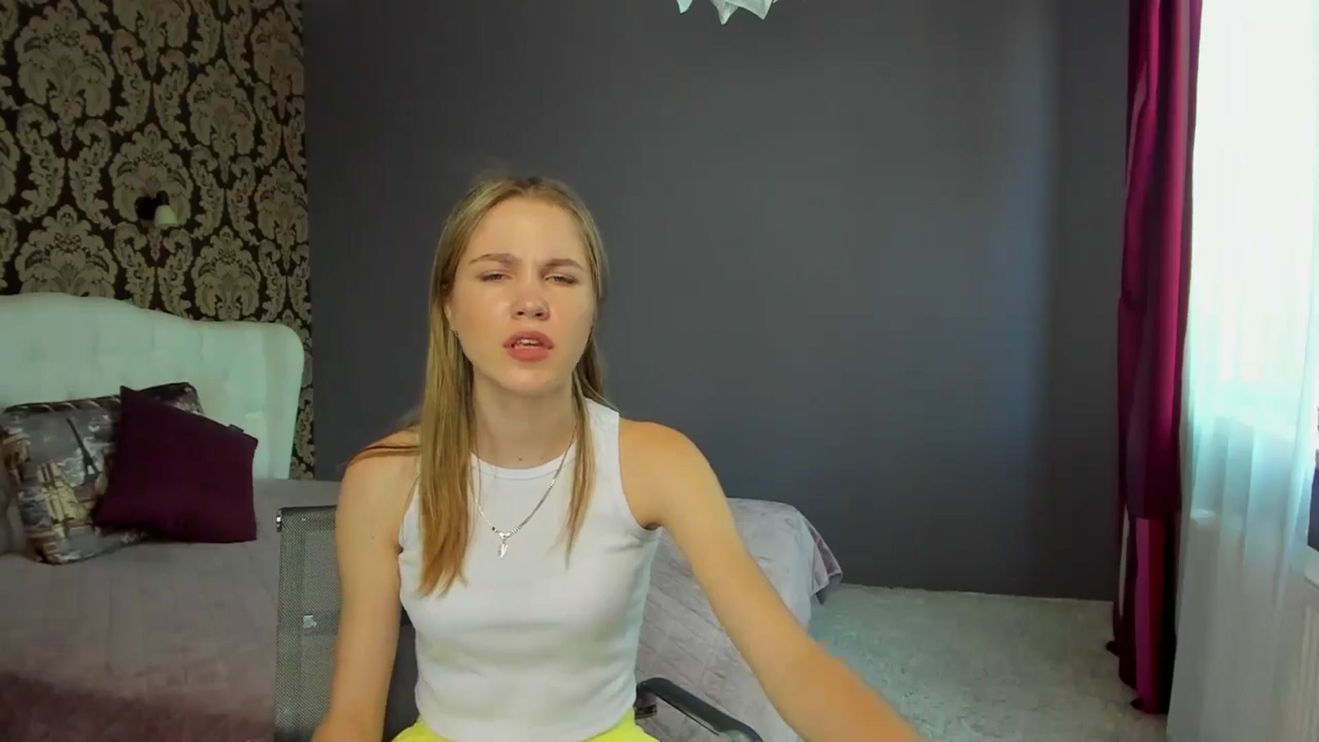 Gallery image thumbnail from Kate_Lewiss's myfreecams stream on, 06/04/2024, 09:55 image 11 of 20