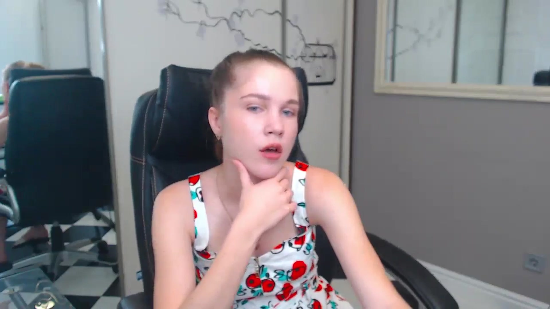 Gallery image thumbnail from Kate_Lewiss's myfreecams stream on, 06/05/2024, 06:47 image 5 of 20