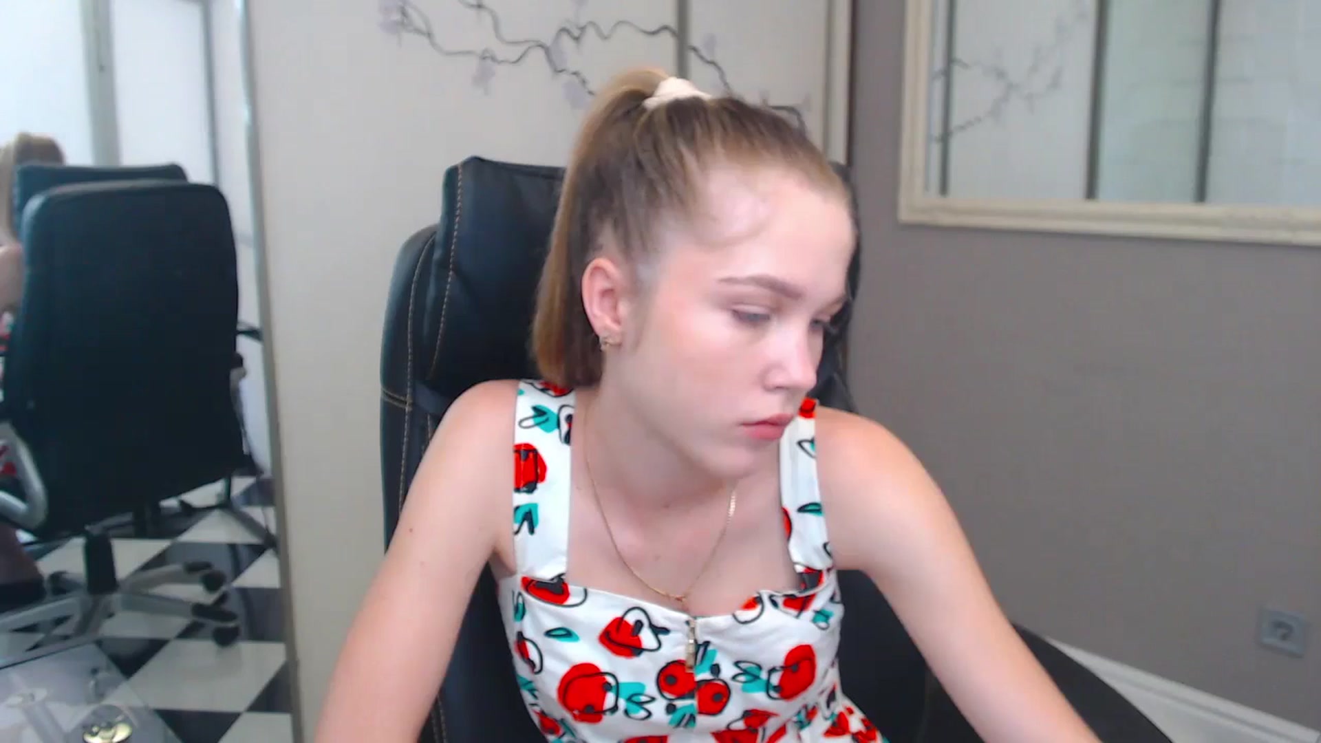 Gallery image thumbnail from Kate_Lewiss's myfreecams stream on, 06/05/2024, 07:08 image 2 of 20