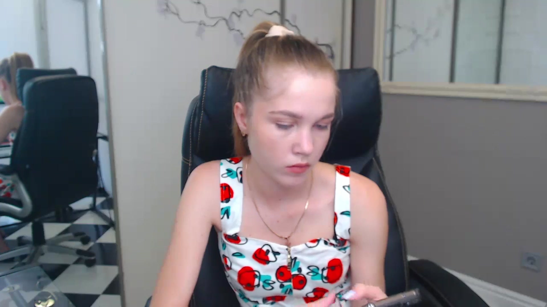 Gallery image thumbnail from Kate_Lewiss's myfreecams stream on, 06/05/2024, 07:08 image 12 of 20