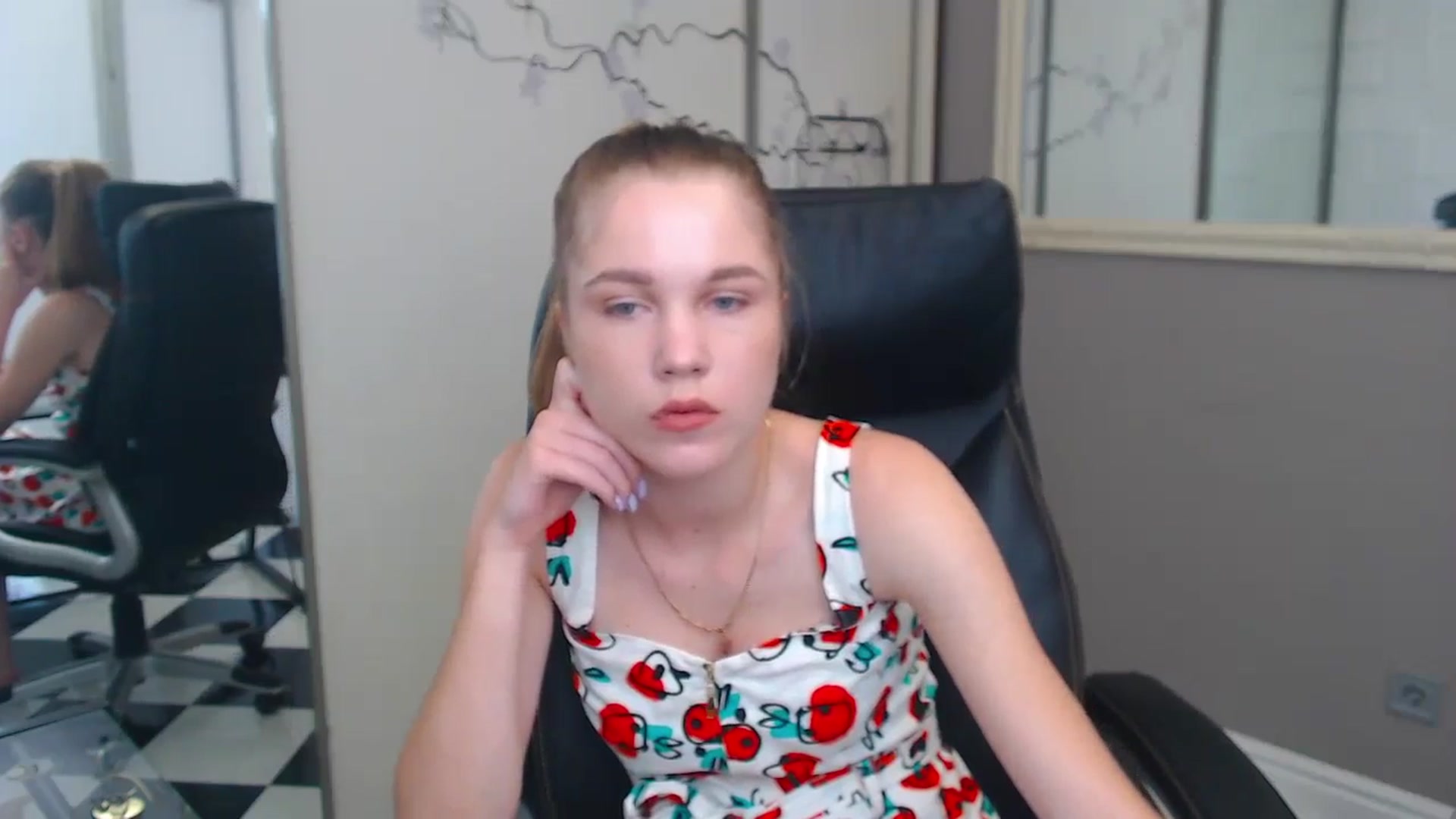 Gallery image thumbnail from Kate_Lewiss's myfreecams stream on, 06/05/2024, 07:08 image 19 of 20