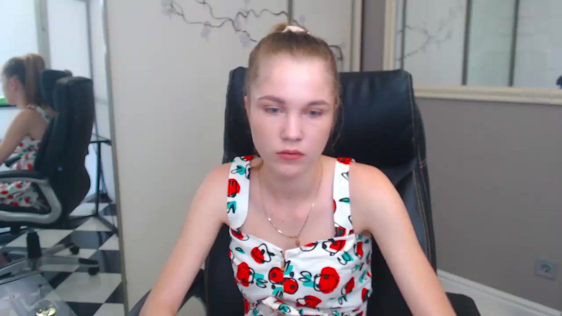 Gallery image thumbnail from Kate_Lewiss's myfreecams stream on, 06/05/2024, 07:41 image 13 of 20