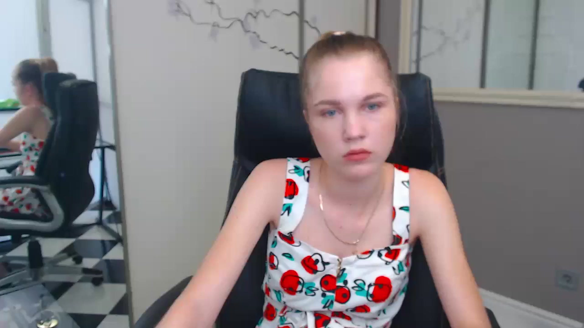 Gallery image thumbnail from Kate_Lewiss's myfreecams stream on, 06/05/2024, 07:41 image 15 of 20