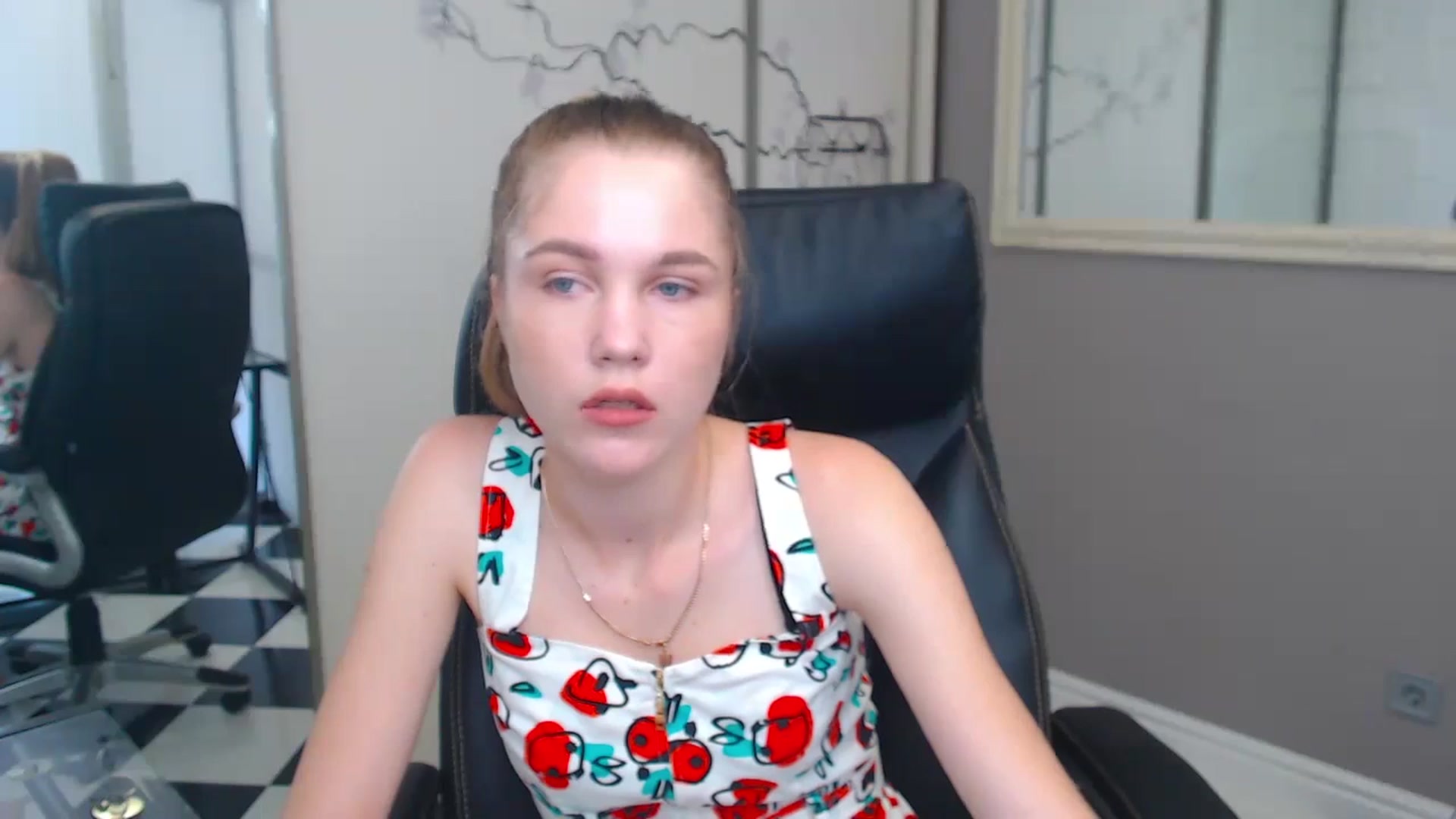 Gallery image thumbnail from Kate_Lewiss's myfreecams stream on, 06/05/2024, 07:41 image 4 of 20