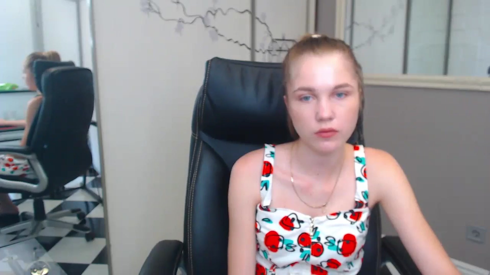Gallery image thumbnail from Kate_Lewiss's myfreecams stream on, 06/05/2024, 08:53 image 17 of 20