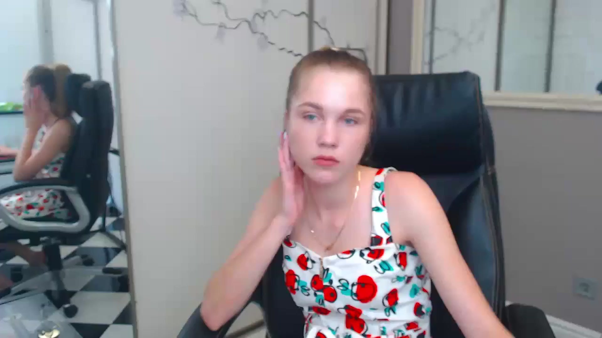 Gallery image thumbnail from Kate_Lewiss's myfreecams stream on, 06/05/2024, 08:53 image 20 of 20