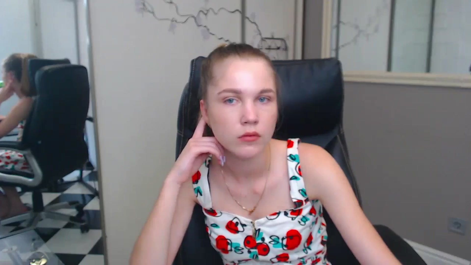 Gallery image thumbnail from Kate_Lewiss's myfreecams stream on, 06/05/2024, 09:28 image 20 of 20