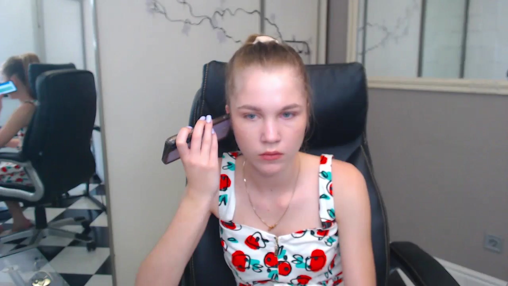 Gallery image thumbnail from Kate_Lewiss's myfreecams stream on, 06/05/2024, 09:28 image 13 of 20
