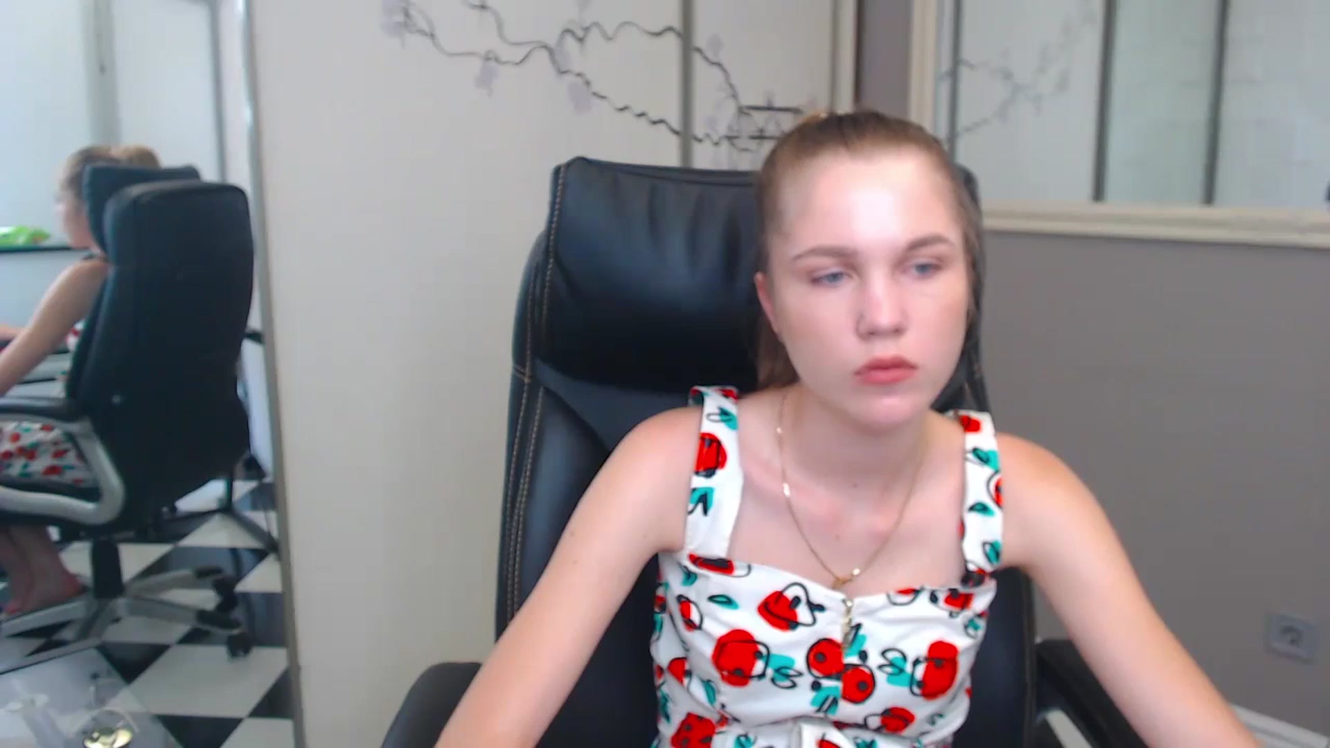 Gallery image thumbnail from Kate_Lewiss's myfreecams stream on, 06/05/2024, 09:28 image 16 of 20