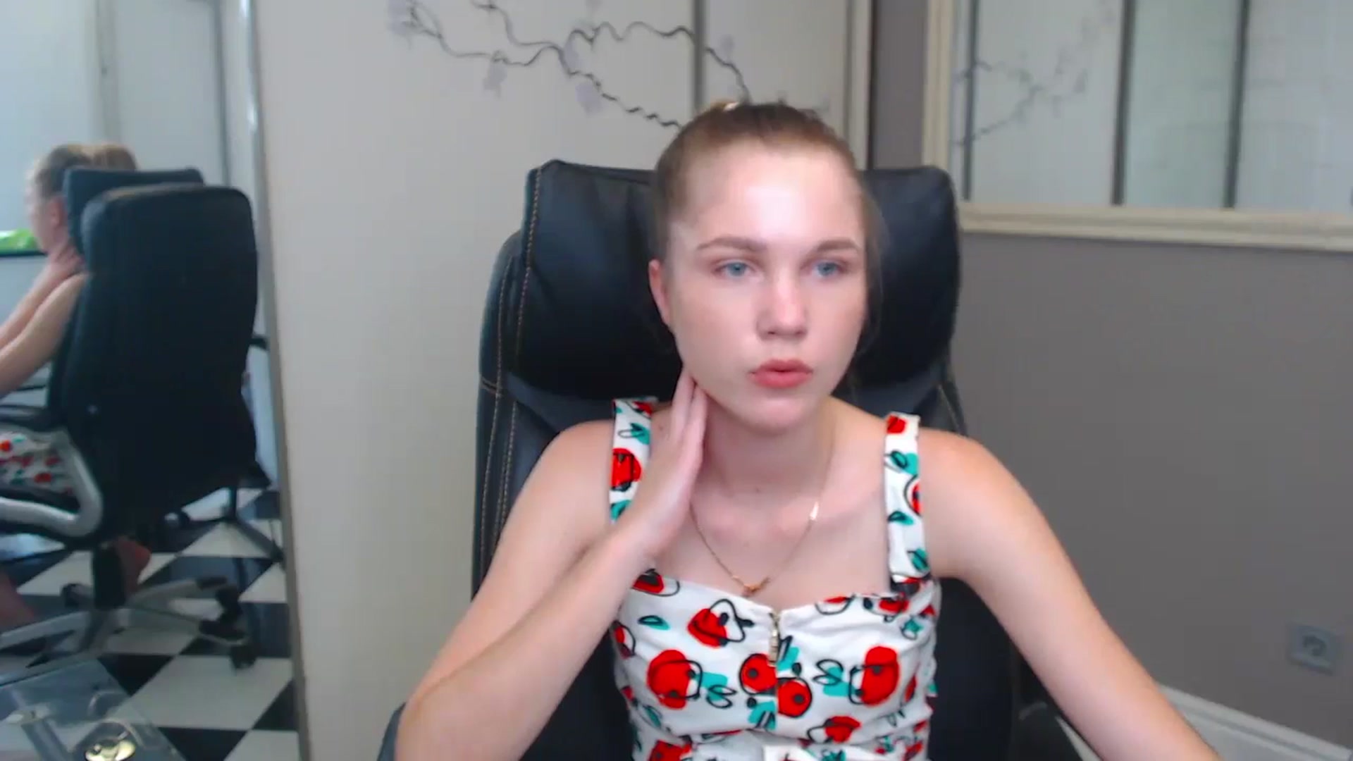 Gallery image thumbnail from Kate_Lewiss's myfreecams stream on, 06/05/2024, 09:28 image 8 of 20