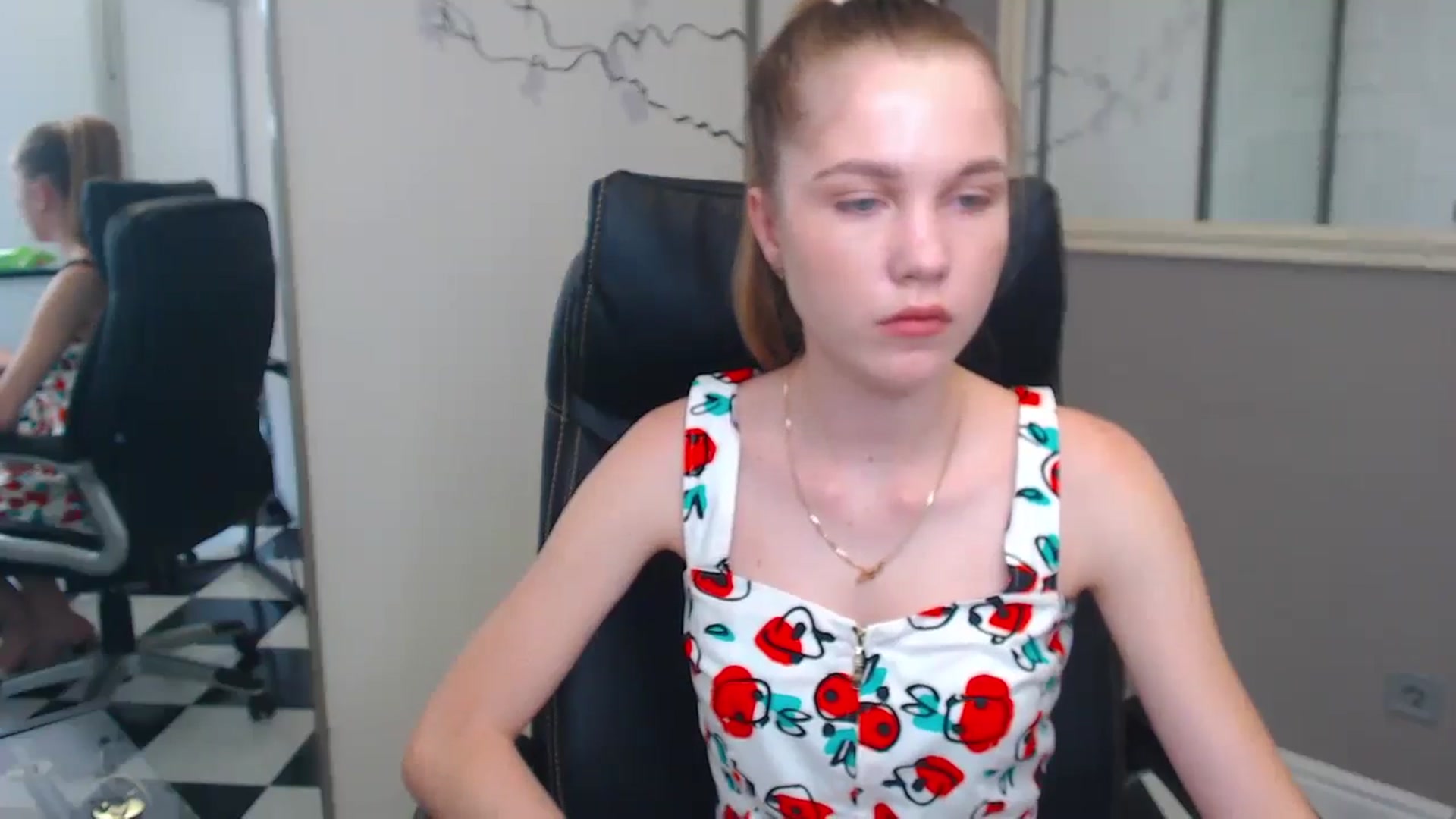 Gallery image thumbnail from Kate_Lewiss's myfreecams stream on, 06/05/2024, 09:28 image 19 of 20