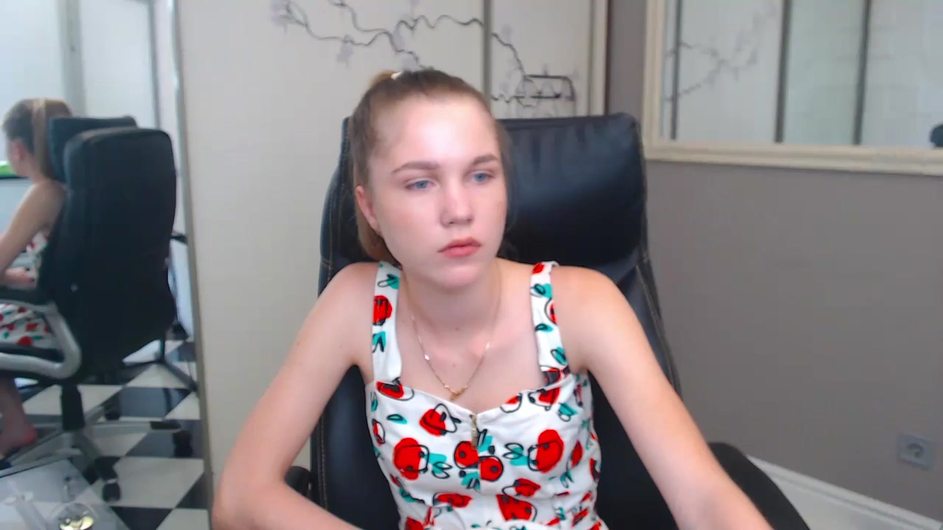 Gallery image thumbnail from Kate_Lewiss's myfreecams stream on, 06/05/2024, 09:28 image 2 of 20