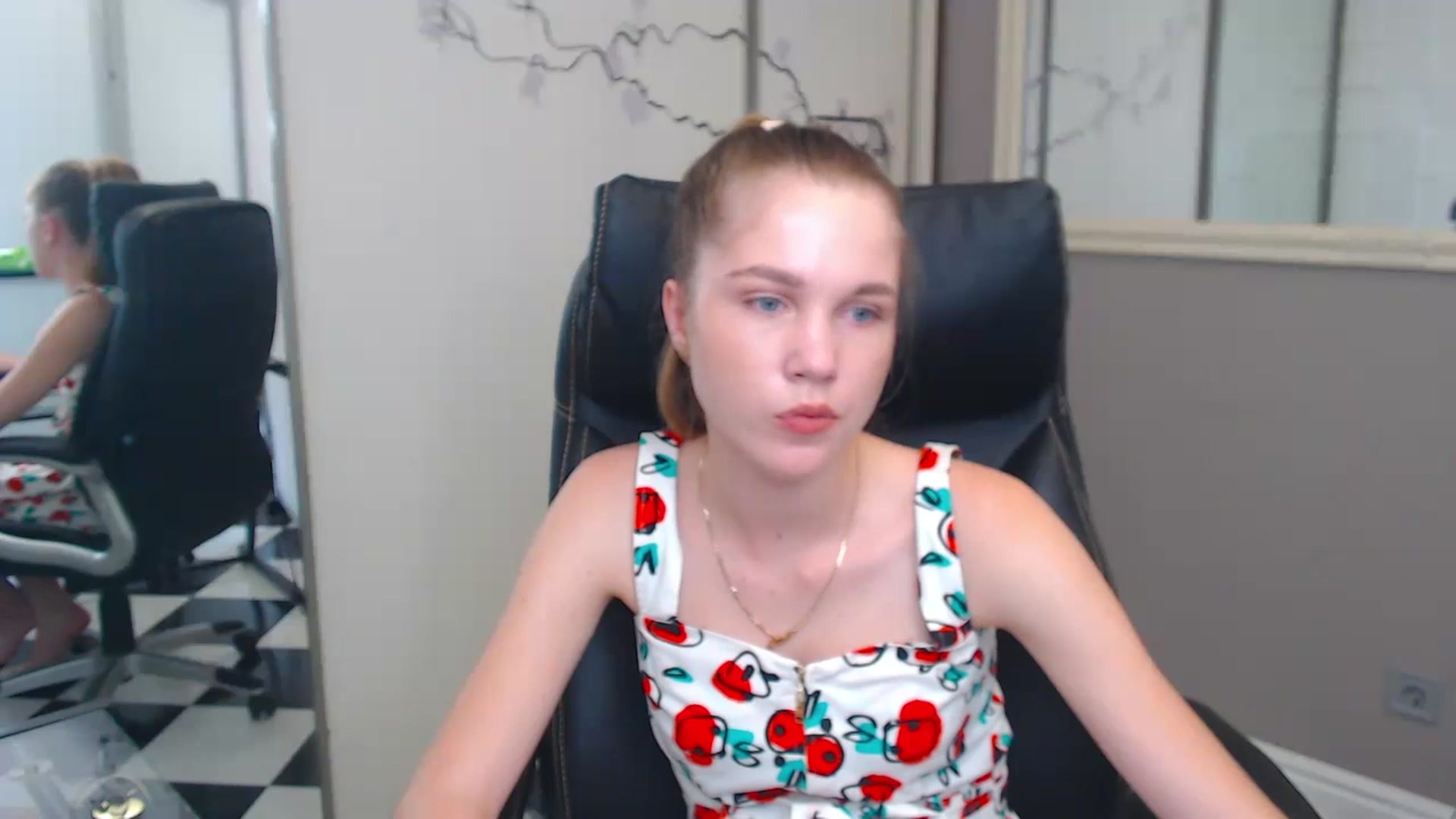Gallery image thumbnail from Kate_Lewiss's myfreecams stream on, 06/05/2024, 09:28 image 14 of 20