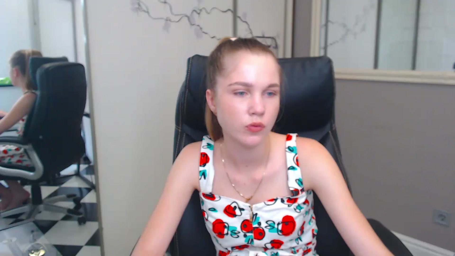 Gallery image thumbnail from Kate_Lewiss's myfreecams stream on, 06/05/2024, 09:28 image 15 of 20