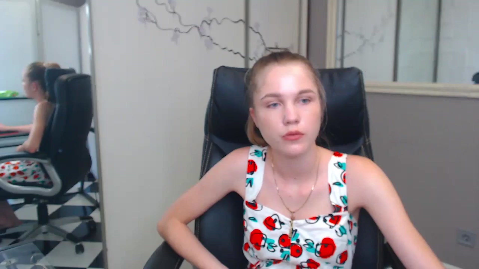 Gallery image thumbnail from Kate_Lewiss's myfreecams stream on, 06/05/2024, 11:02 image 5 of 20