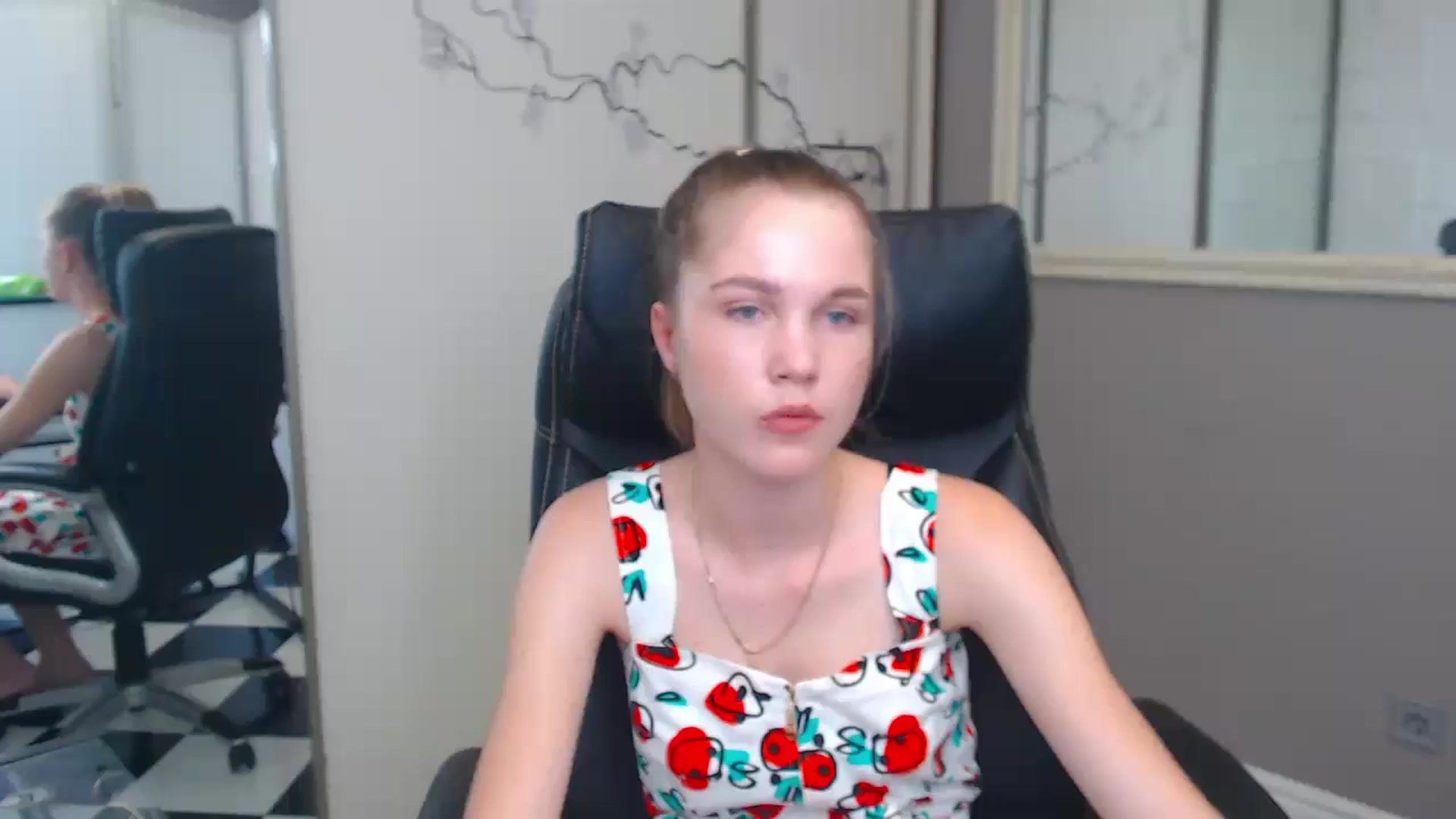 Gallery image thumbnail from Kate_Lewiss's myfreecams stream on, 06/05/2024, 11:02 image 1 of 20